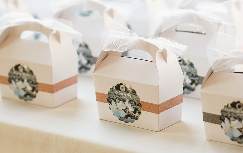 Wedding favors hot sale for children